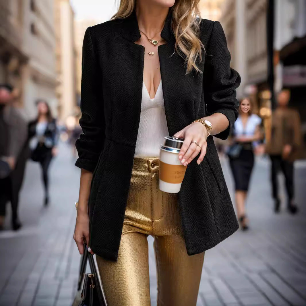 Lune London Elegant blazer for women with a honeycomb structure and fitted cut