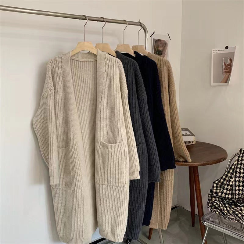 Women's knitted cardigan with a relaxed silhouette and deep pockets Lune London