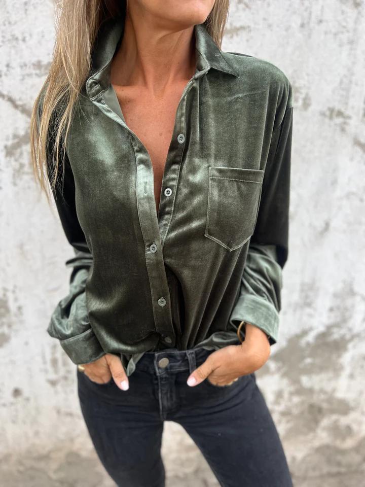 Women Elegant and Luxurious Velvet Blouse with Pockets Lune London