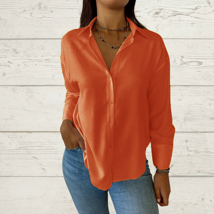 Blouse élégante à manches longues pour femmes en tissu fin avec des détails féminins Chic & Stil