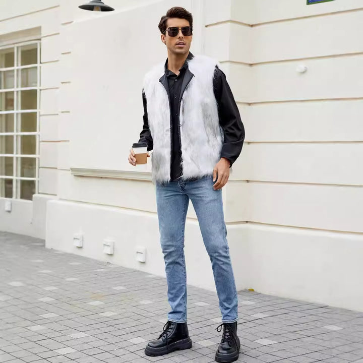 Men's faux fur vest with modern cut and practical pockets Lune London