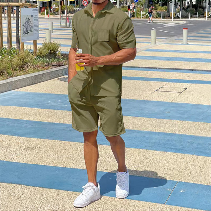 Casual short-sleeved set for men in high-quality material with practical pockets Lune London