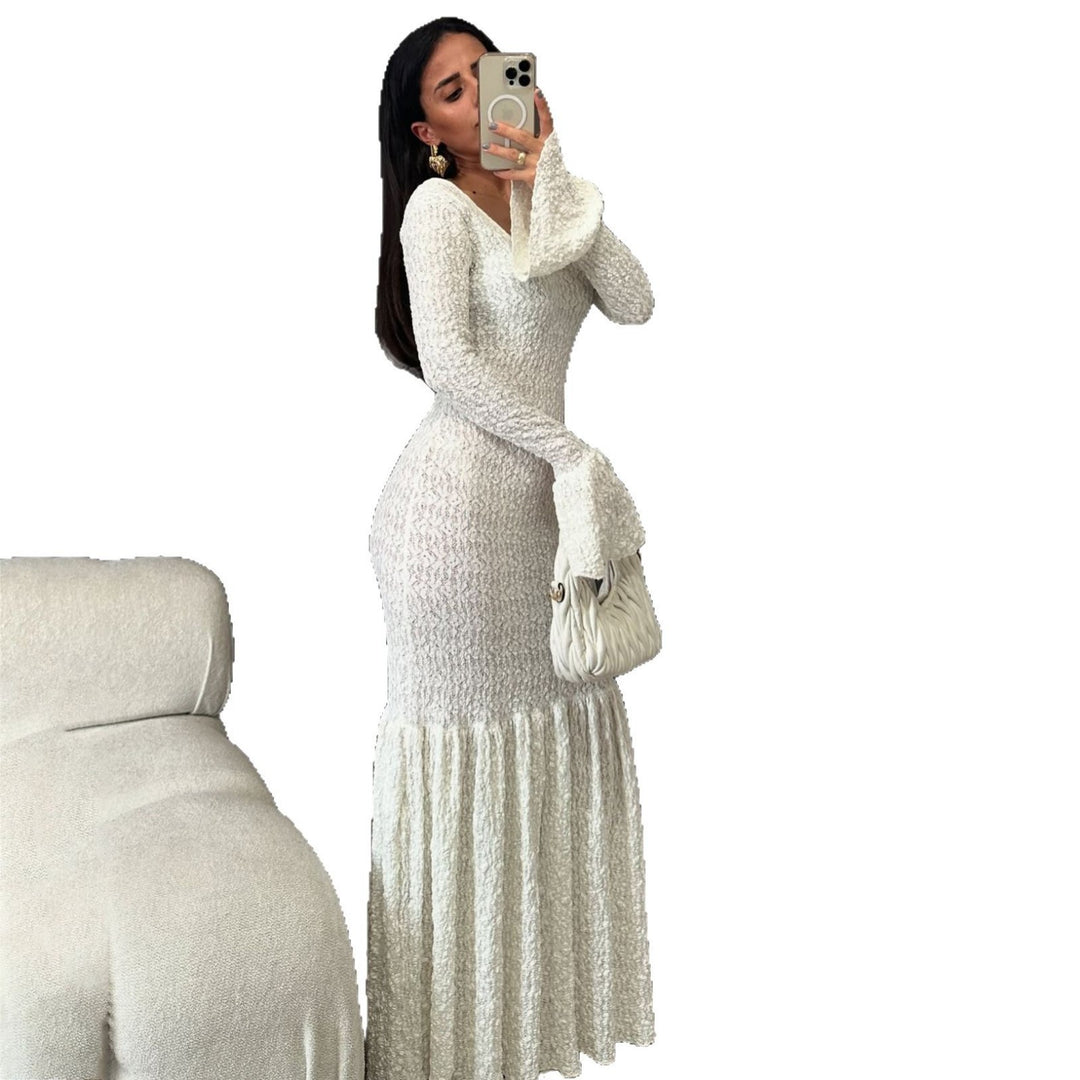 Maxi dress for women with a refined gathered hem and a trendy knit design Lune London