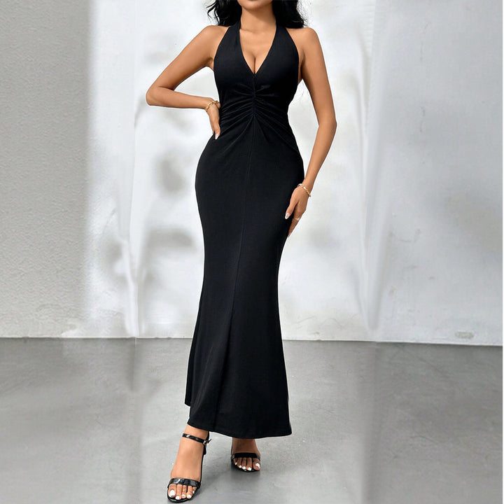 Robe enveloppante élégante pour femmes avec décolleté en V profond et ourlet à volants Chic & Stil