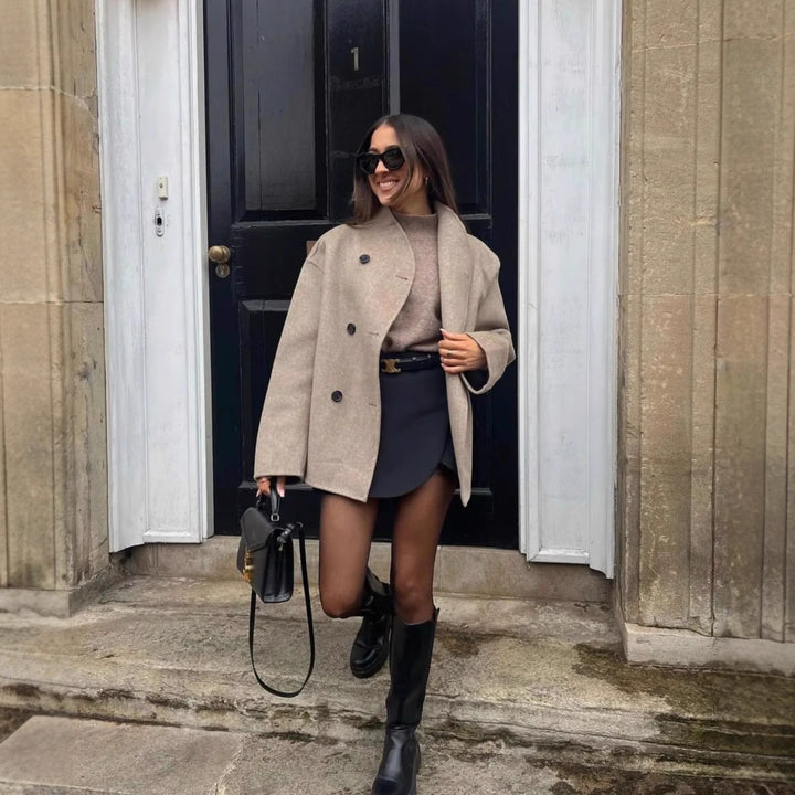 Ladies elegant wool coat Lune London