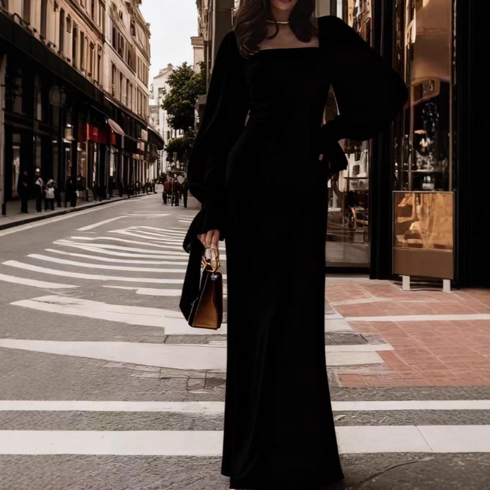 Ladies elegant maxi dress with puff sleeves and square neckline Lune London