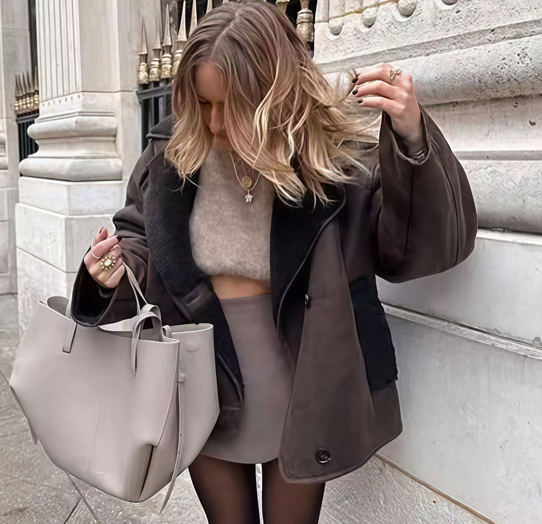Elegant women's oversized jacket with soft lining and refined structure Lune London