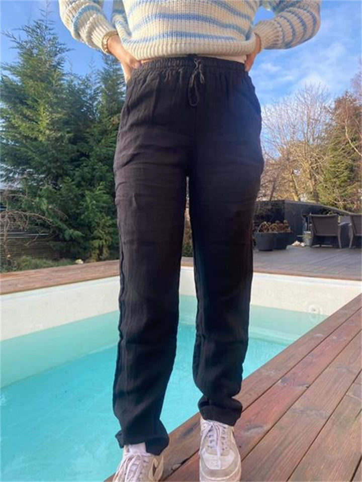 Loose linen pants for women with elastic waistband and side pockets Lune London