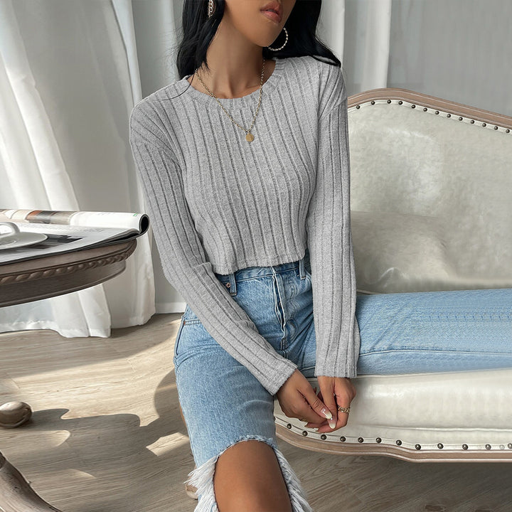 Short sweater for women with a fine ribbed structure and long sleeves Chic & Stil