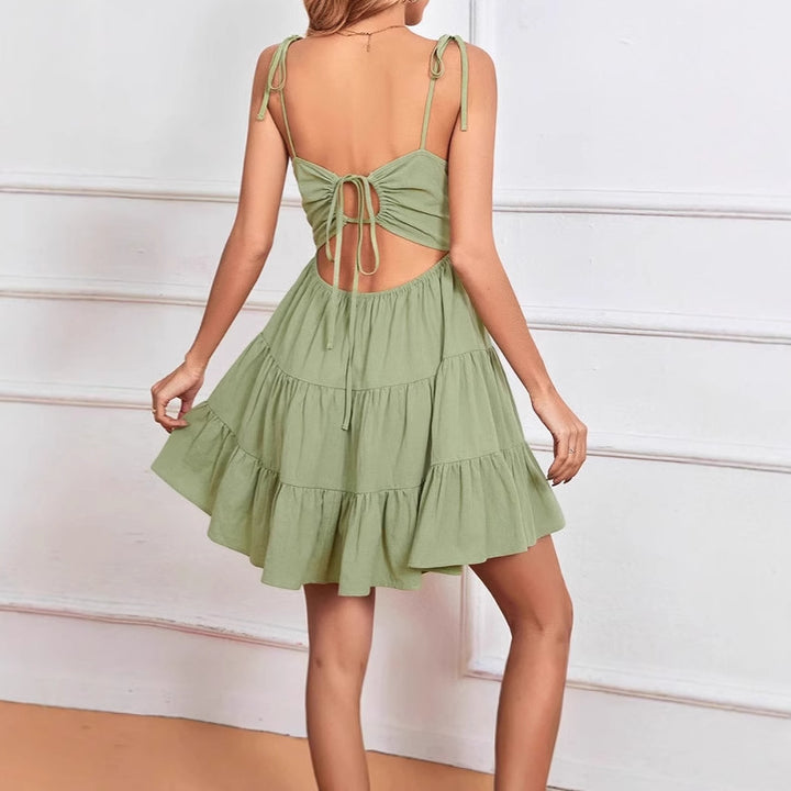 Casual women's strap dress with ruffle and adjustable straps Lune London
