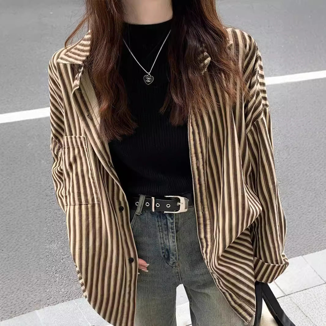 Ladies Elegant Ribbed Sweater with High Collar Lune London
