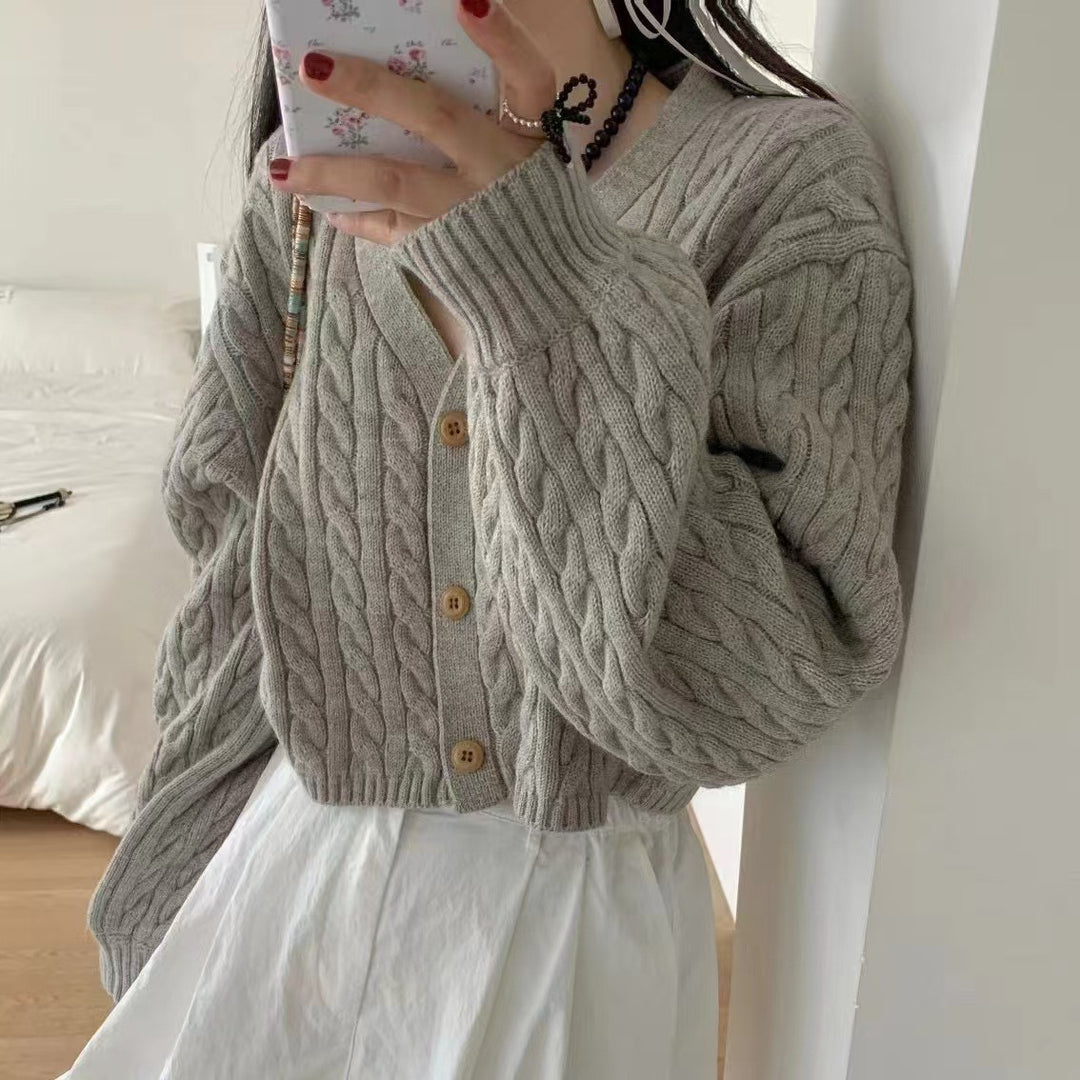 Women's cozy knit cardigan with V-neck and large buttons Lune London