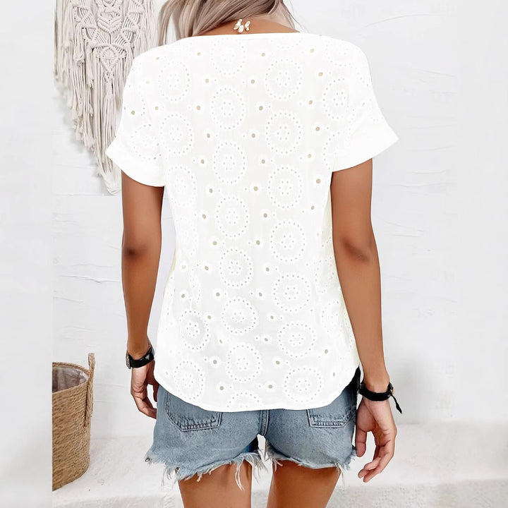 Women's shirt with openwork floral embroideries and V-neck Lune London