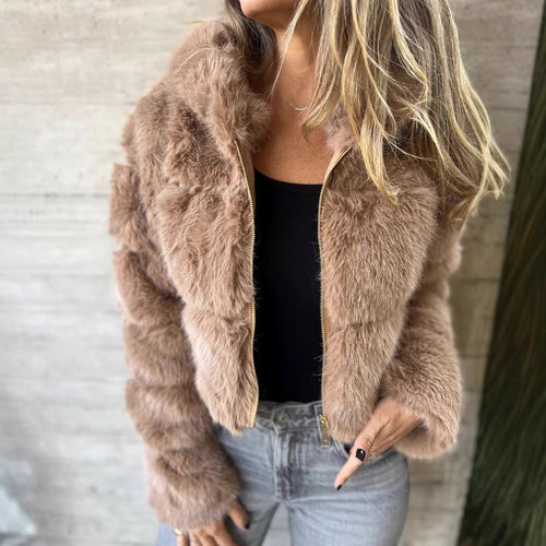 Short faux fur jacket for women with high-quality zipper Lune London