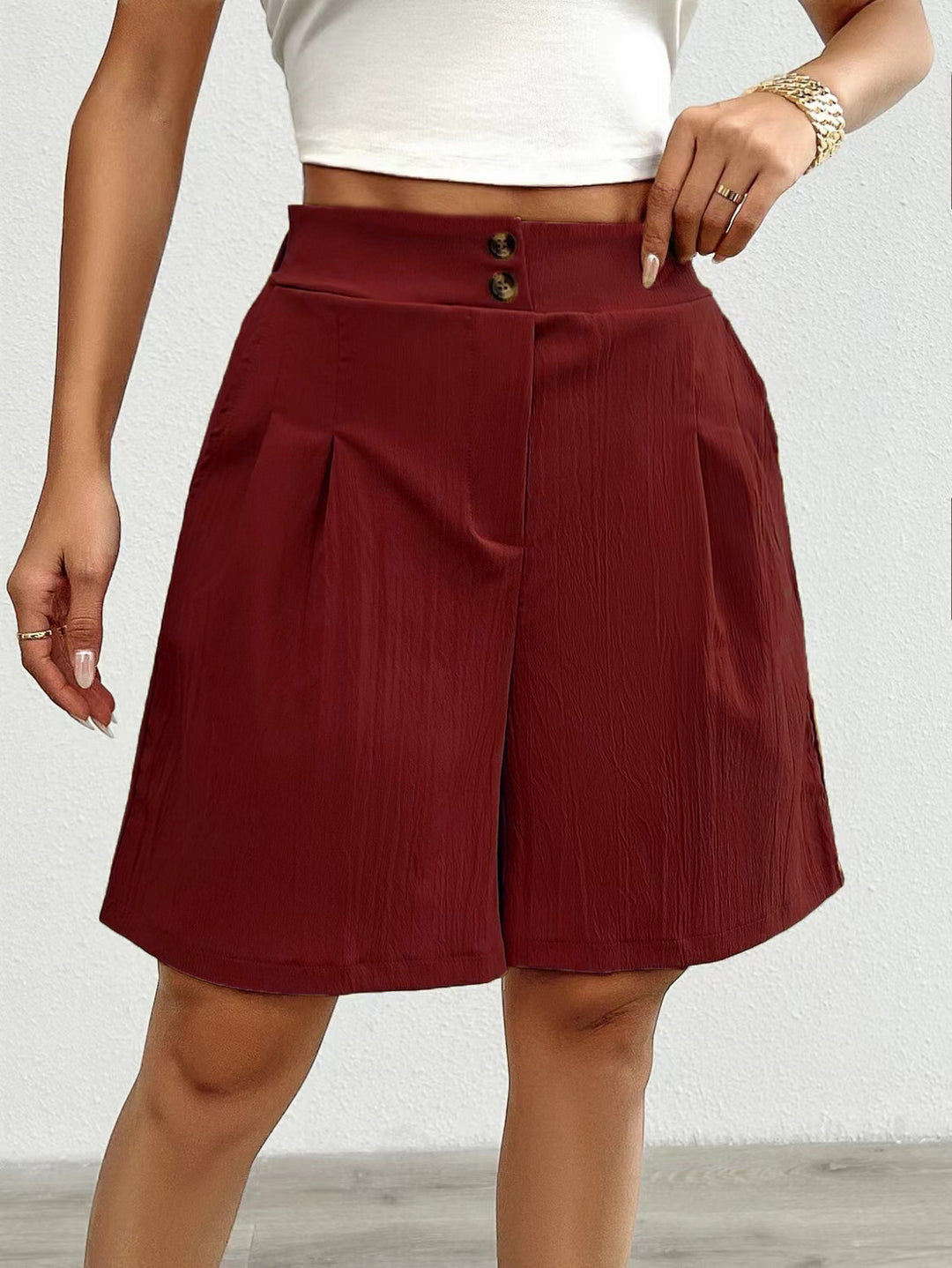 Women's Fashion Shorts with elegant button placket Lune London