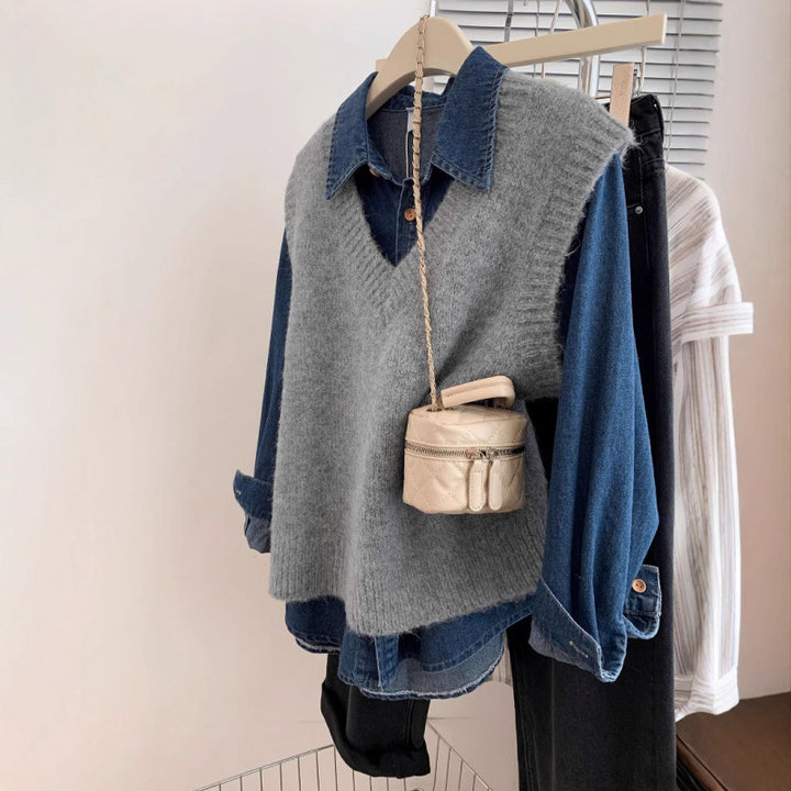 Pull en tricot à col en V stylé pour femmes avec superposition en denim décontractée