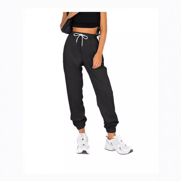 Women Comfortable Relaxed Fit Jogging Pants with Elastic Waistband and Practical Pockets Chic & Stil