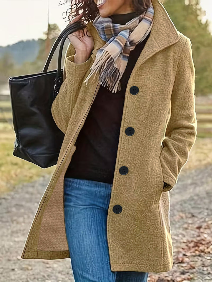 Manteau en laine élégant pour femmes avec col moderne et poches pratiques Chic & Stil
