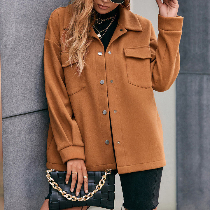 Oversized shirt jacket for women in soft material with practical pockets Lune London