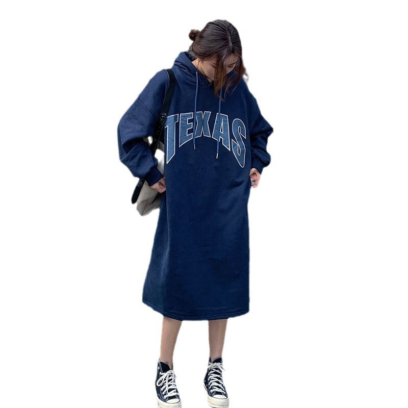 Women’s hoodie dress with fashionable print and side slits Lune London
