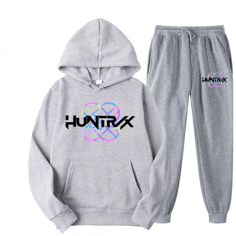 Women's tracksuit with modern graphic design and casual fit Lune London