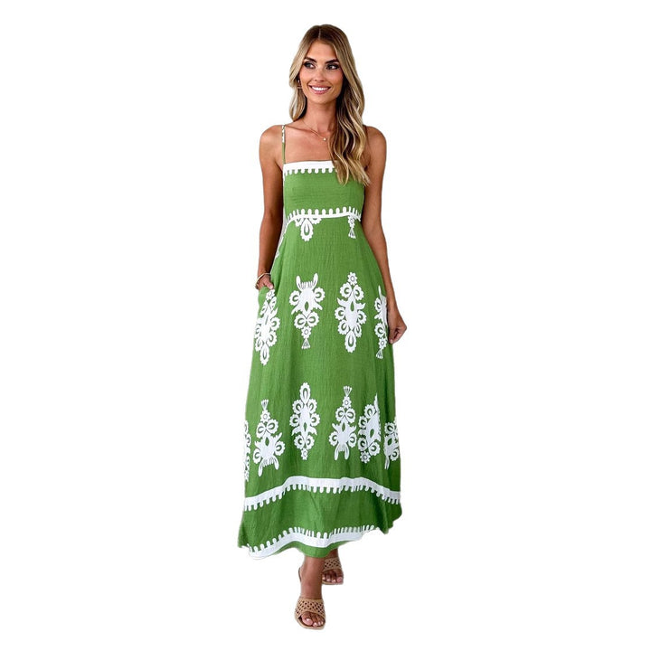 Summer dress for women with elegant embroidery Chic & Stil
