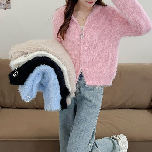 Ladies soft pullover with hood and soft material Lune London