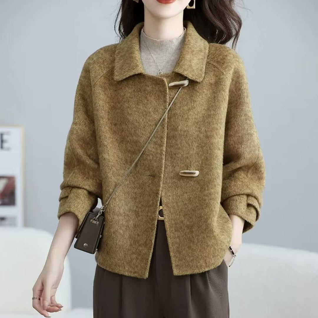 Cardigan confortable pour femmes avec des détails de bouton modernes Chic & Stil