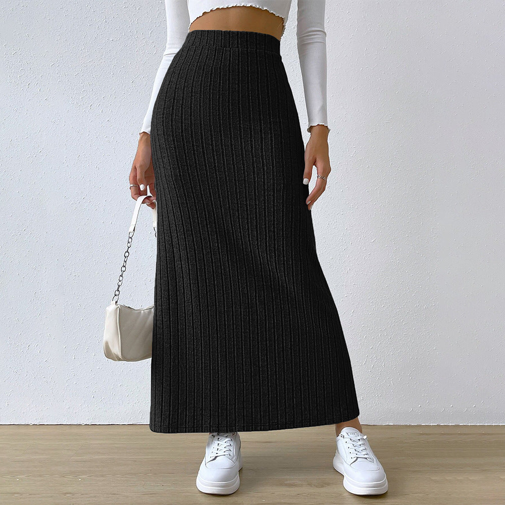 Jupe tricotée longue pour femmes avec côtes diagonales et taille haute Chic & Stil