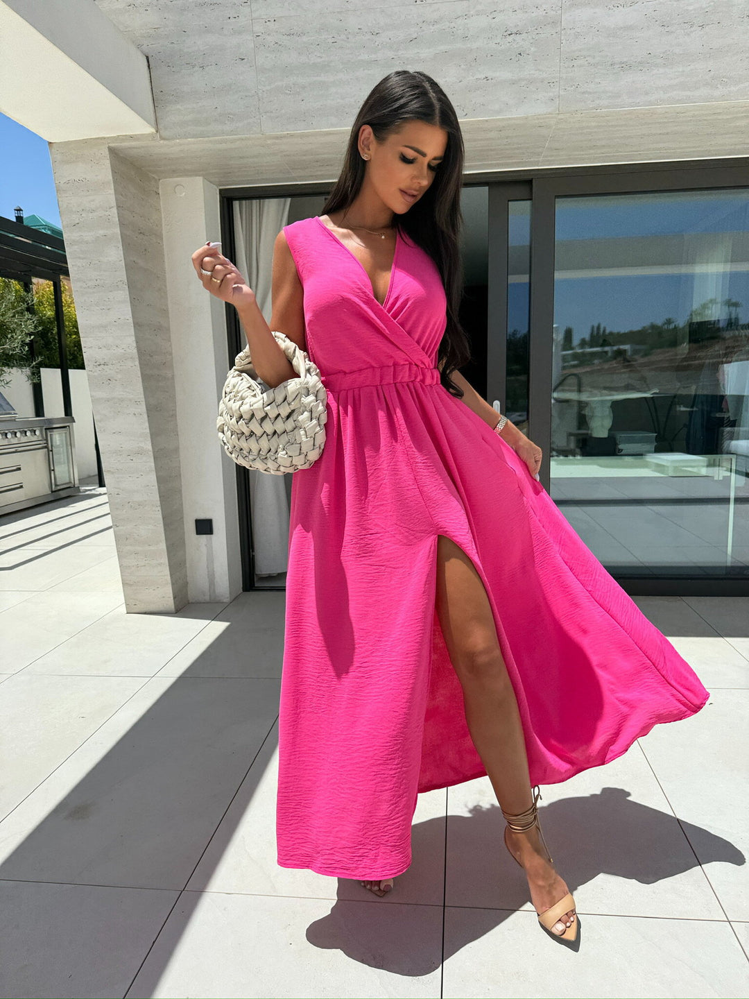 Maxi dress for women with high slit and V-neck Lune London