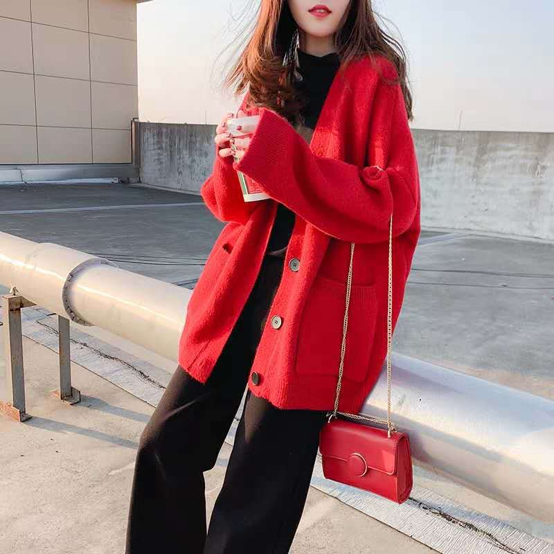 Fashion knit jacket for ladies with a soft material and an innovative cut Lune London