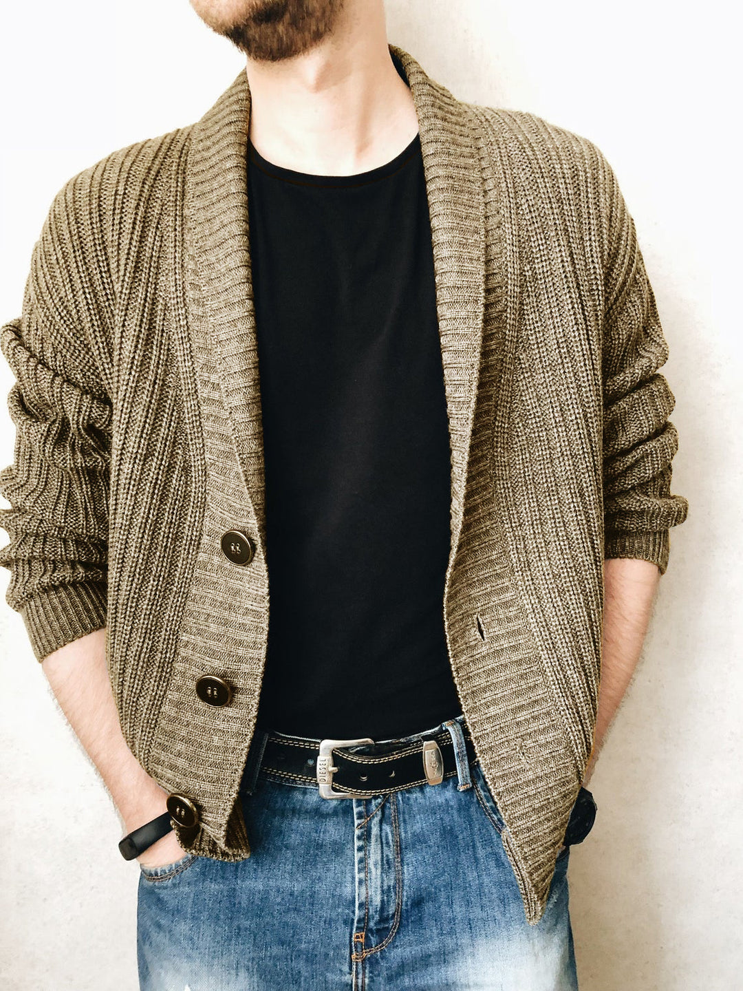 Men's knit jacket with fashionable shawl collar and practical buttons Lune London