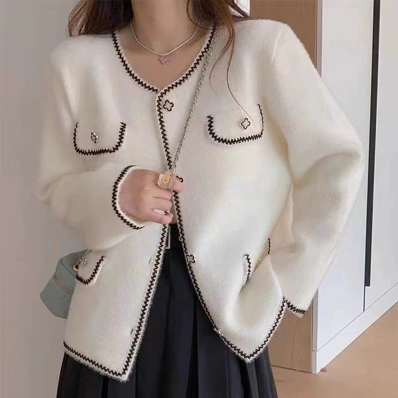 Ladies elegant knitted jacket with contrasting seams and pockets Lune London