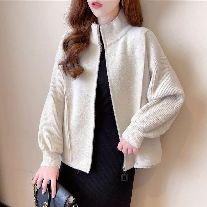 Veste volumineuse pour femmes avec col haut et fermeture éclair continue Chic & Stil