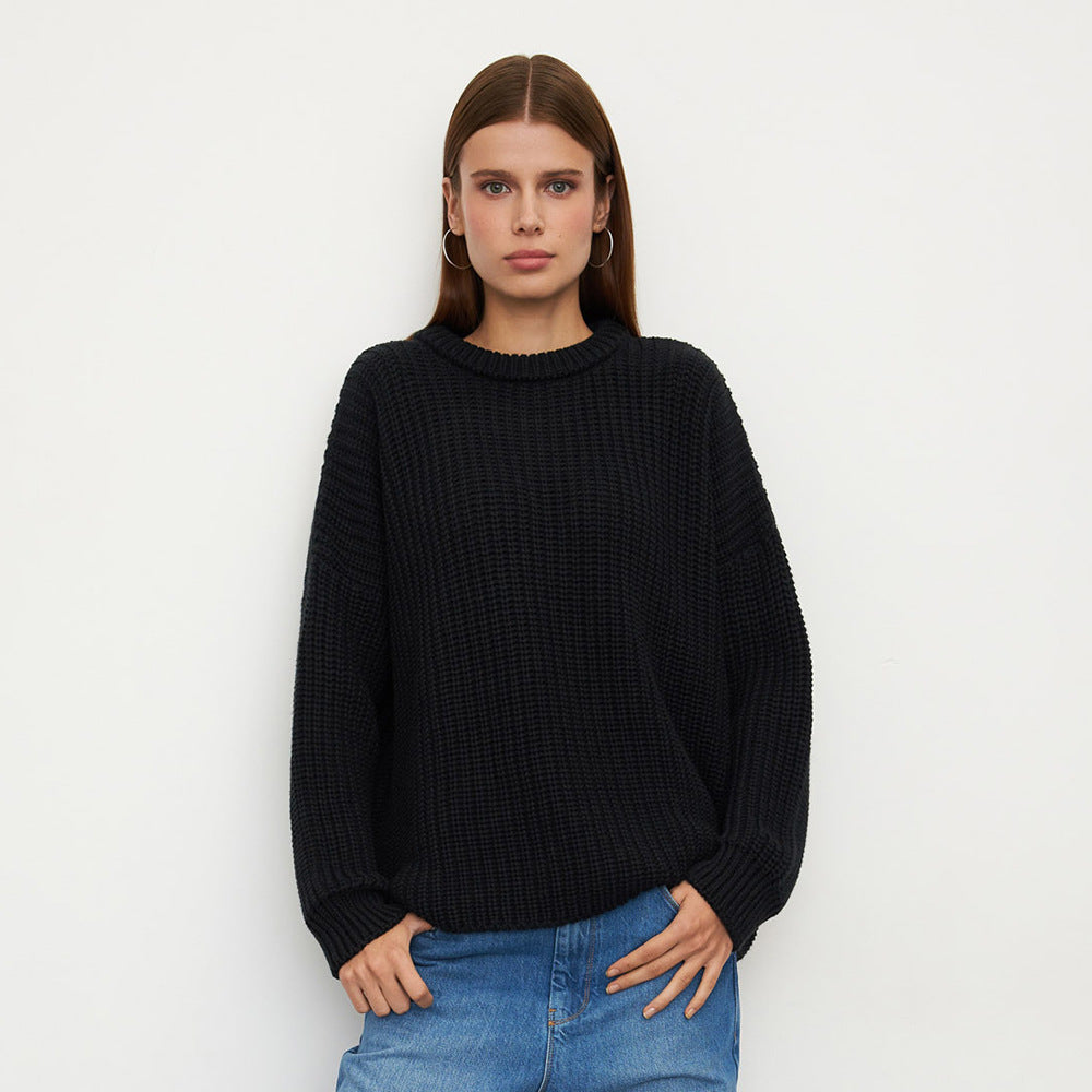Casual knit sweater for women with a loose fit Lune London