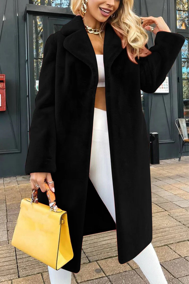 Fleece coat for women with a loose fit and large lapels Lune London