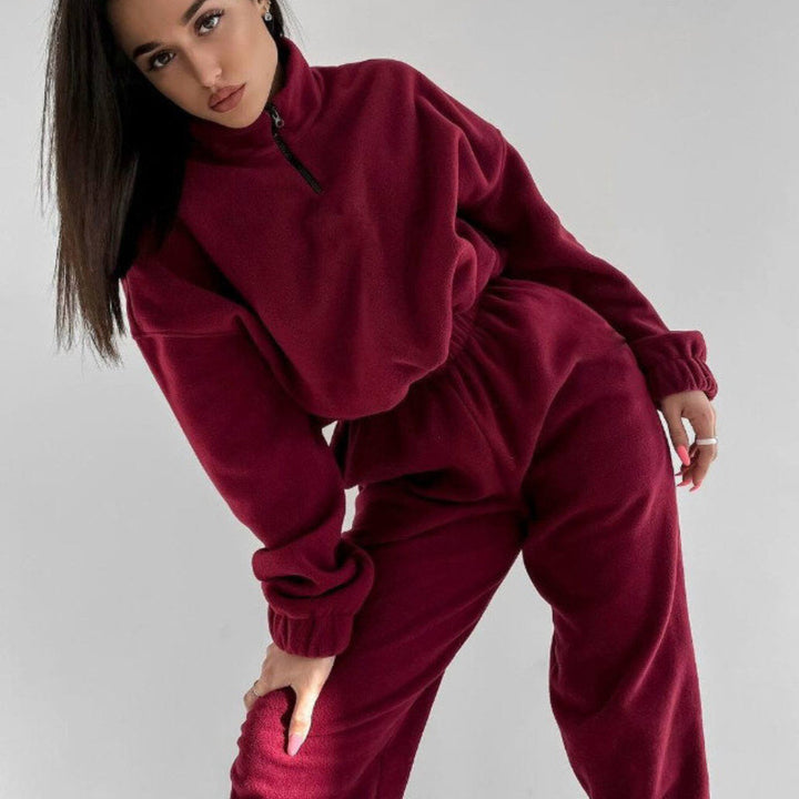 Fleece loungewear set for women with high collar and elastic waistband Lune London