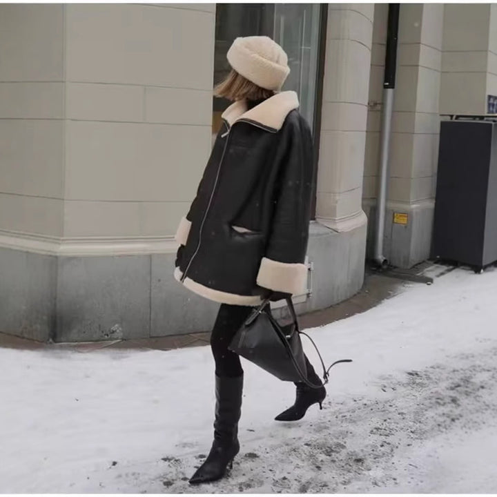 Trendy faux leather jacket for women with cozy lining Lune London