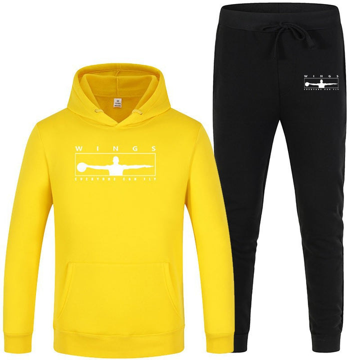 Women's jogging suit with modern logo and comfortable kangaroo pockets Chic & Stil