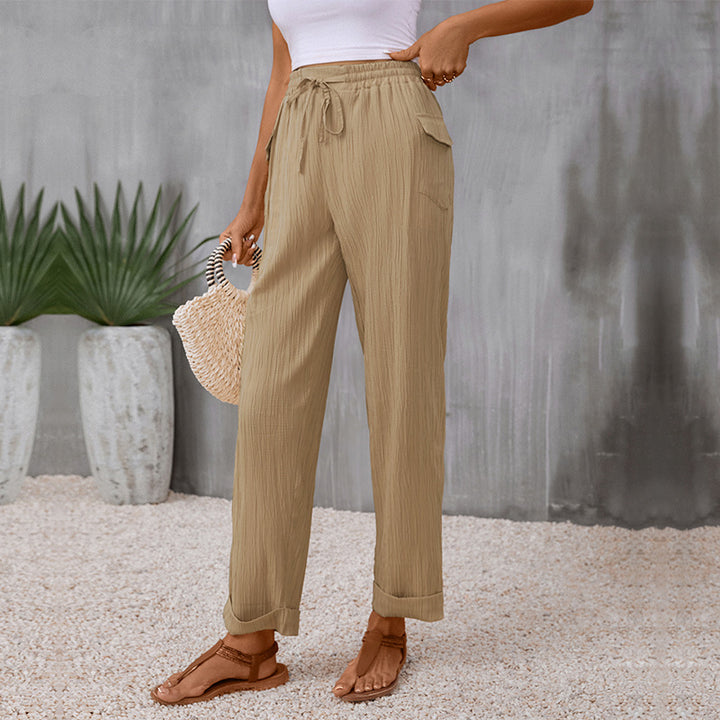 Women light pleated pants Lune London