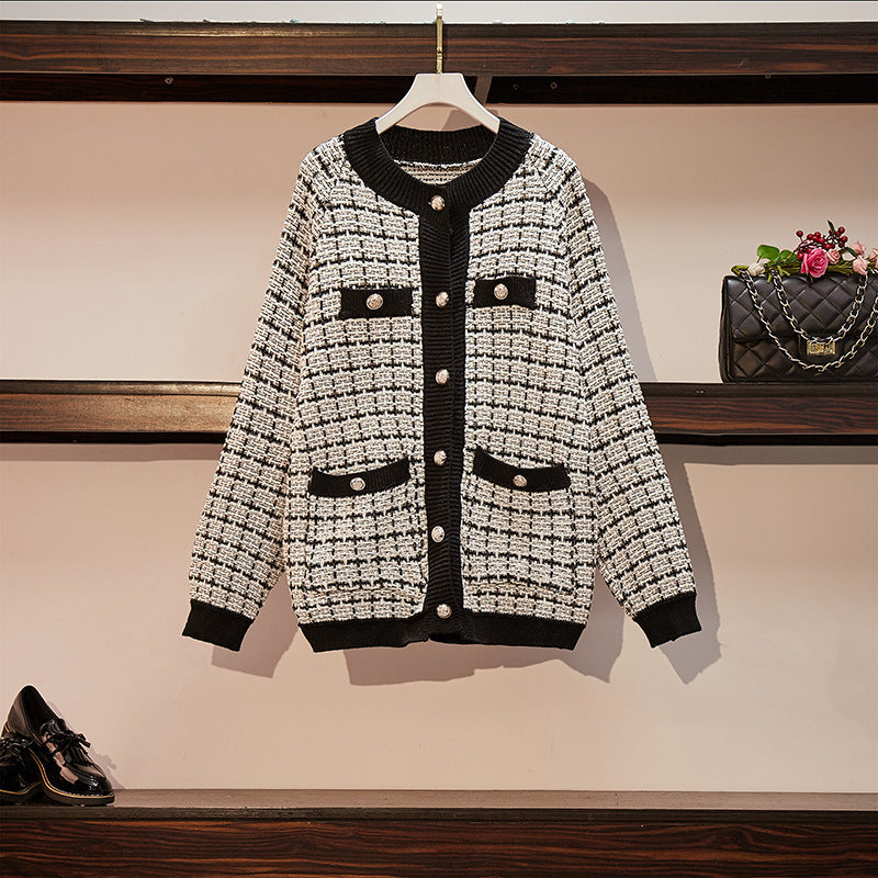 Ladies elegant cardigan with printed design and high quality button details Lune London