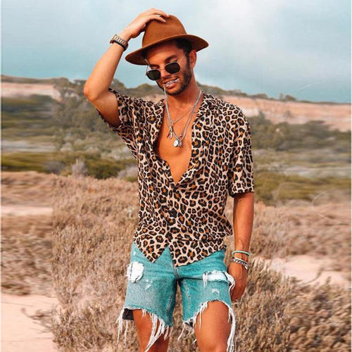 Short sleeve men's shirt with a modern leopard pattern and a relaxed fit Lune London