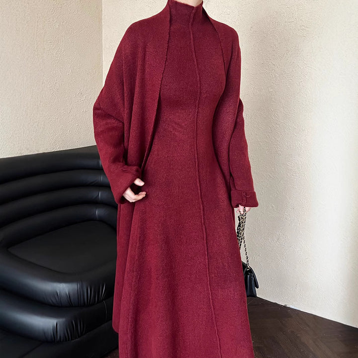 Robe en maille pour femmes avec col montant de haute qualité et manches décoratives Chic & Stil