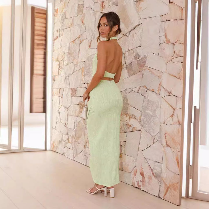 Women's clothing set with high neck top and elegant split skirt Chic & Stil