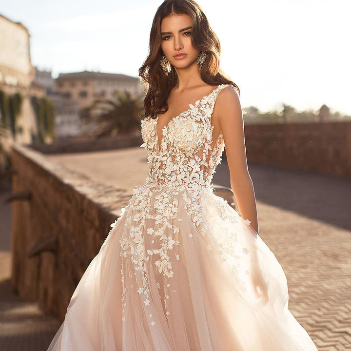 Lune London | Elegant Wedding Dress Embroidery Long Skirt