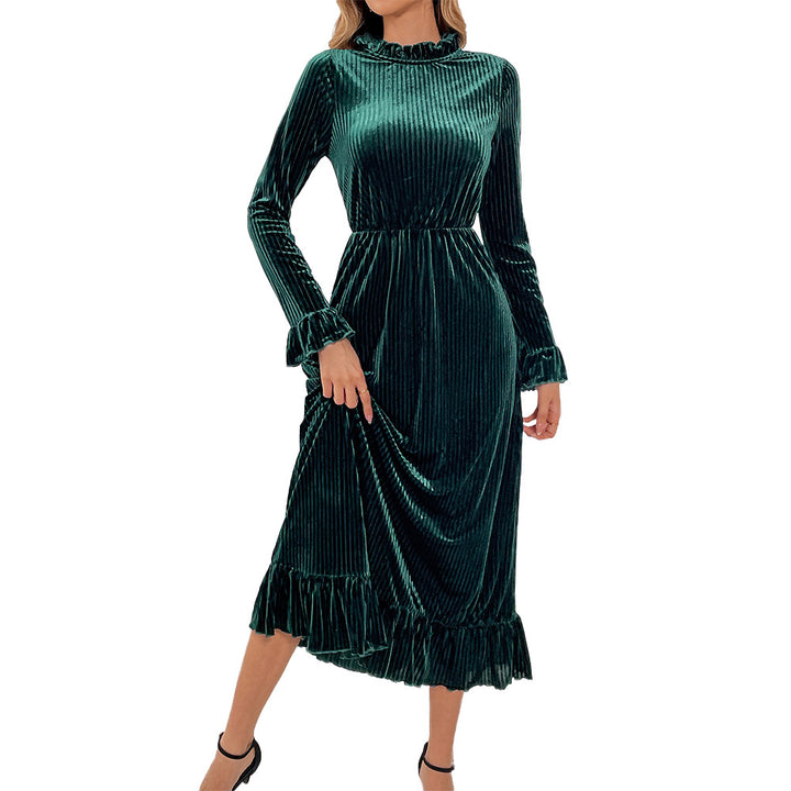 Robe portefeuille à manches longues pour femmes en velours luxueux avec détails en volant Chic & Stil