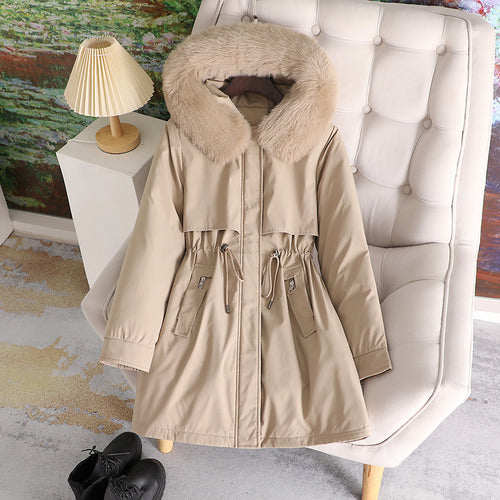 Fashionable women's winter coat with removable faux fur collar and practical pockets Lune London