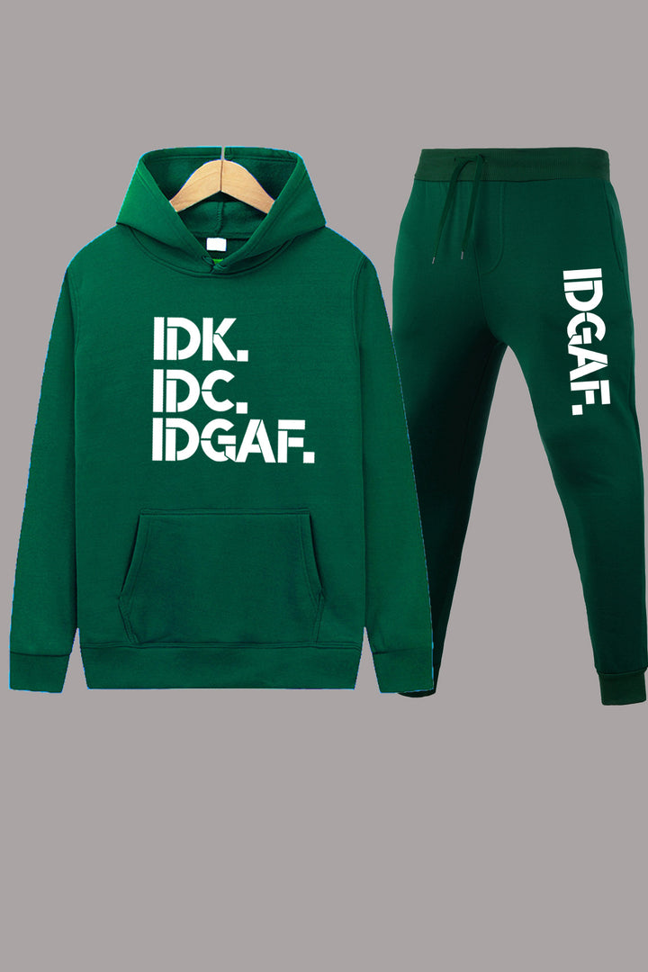 Hoodie and jogger pants set for women with an impressive slogan design Lune London