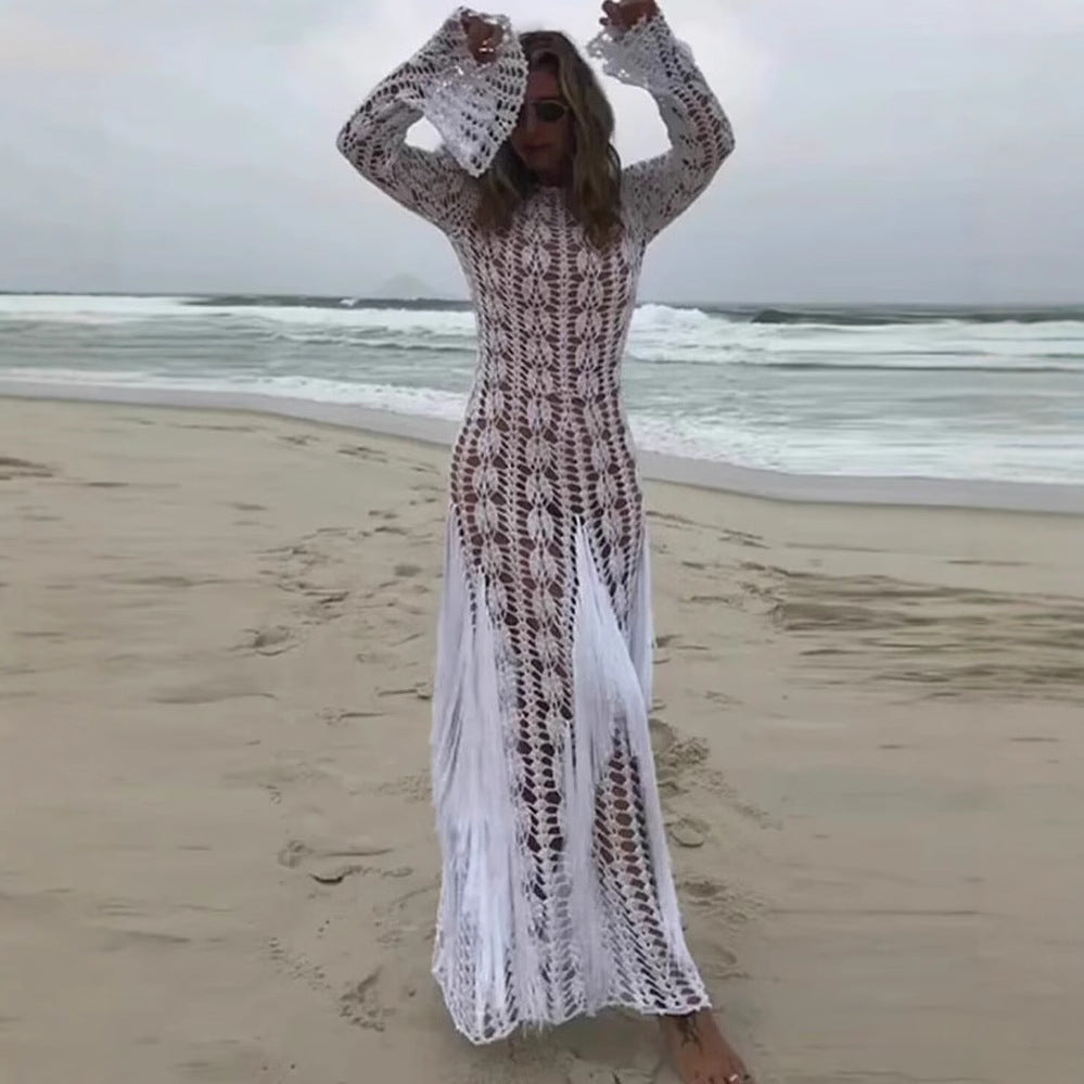 Maxi knit dress for women with an elegant openwork pattern and a longer cut Lune London