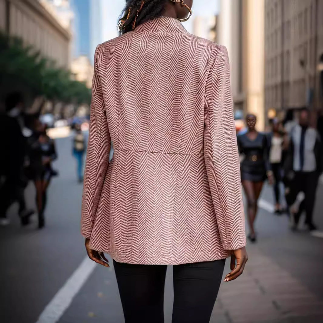 Elegant blazer for women in herringbone pattern with fitted silhouette Lune London